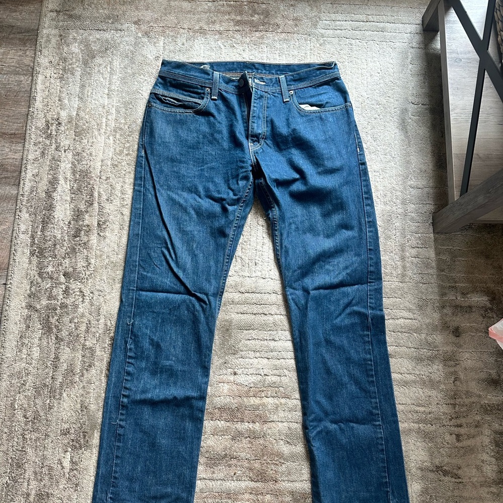 Levi's Classic Straight Blue Jeans